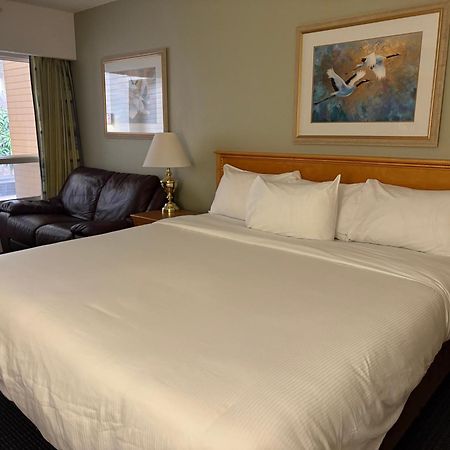 Westlock Inn & Conference Centre Bagian luar foto