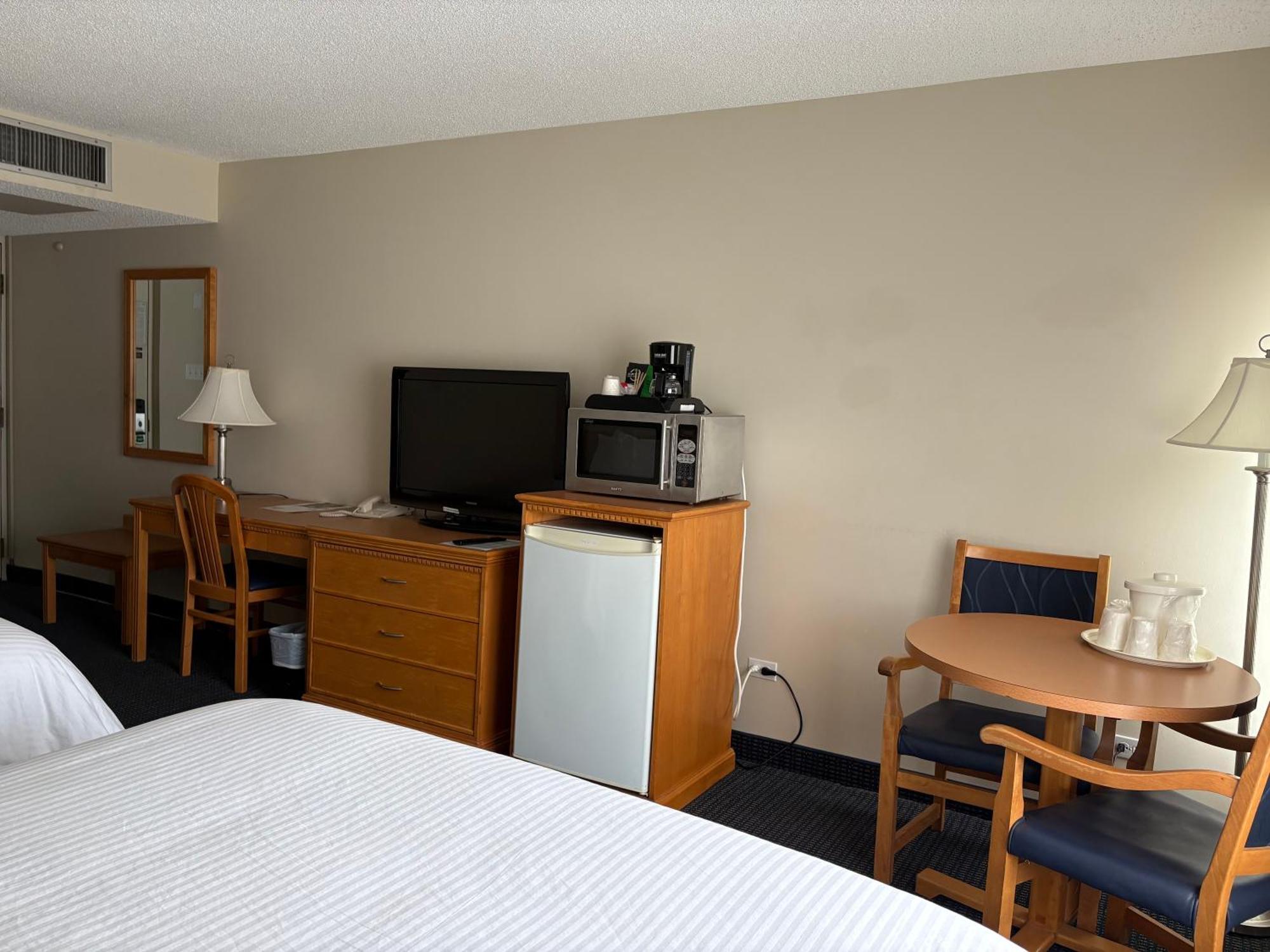 Westlock Inn & Conference Centre Bagian luar foto