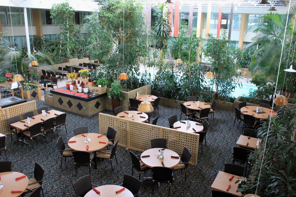 Westlock Inn & Conference Centre Bagian luar foto