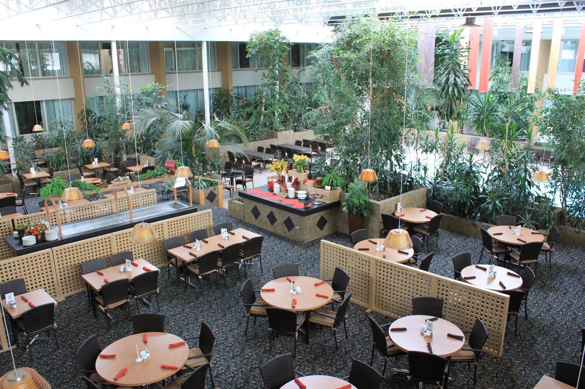 Westlock Inn & Conference Centre Bagian luar foto